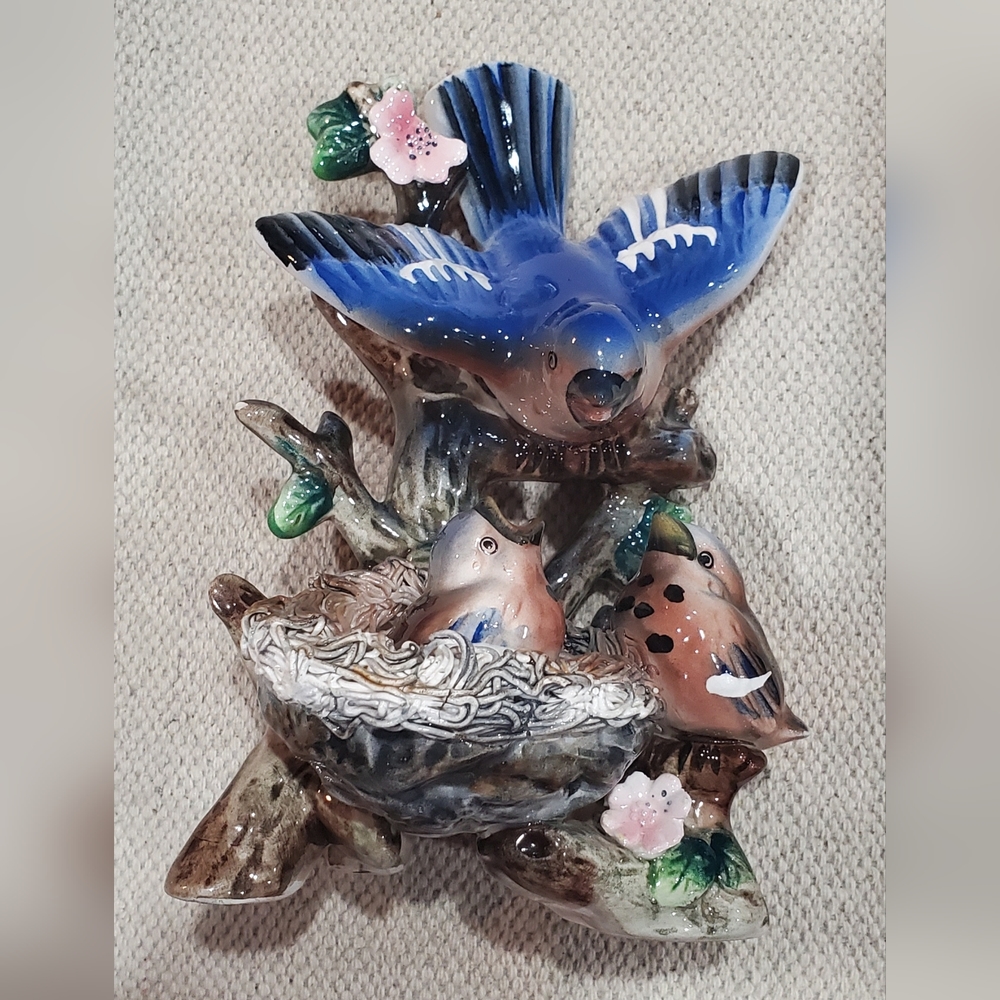 Vintage Thames Blue Bird Chick's in nest hand painted ceramic made in Japan